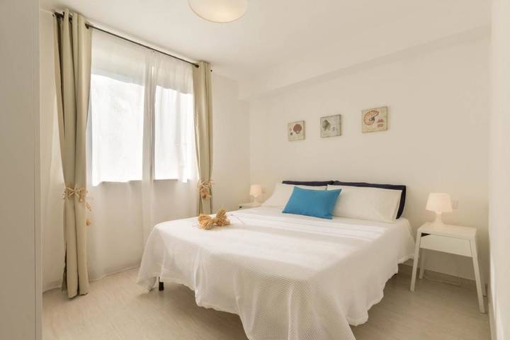 Vakantieappartement voor 2 personen, met tuin en uitzicht in Cagliari