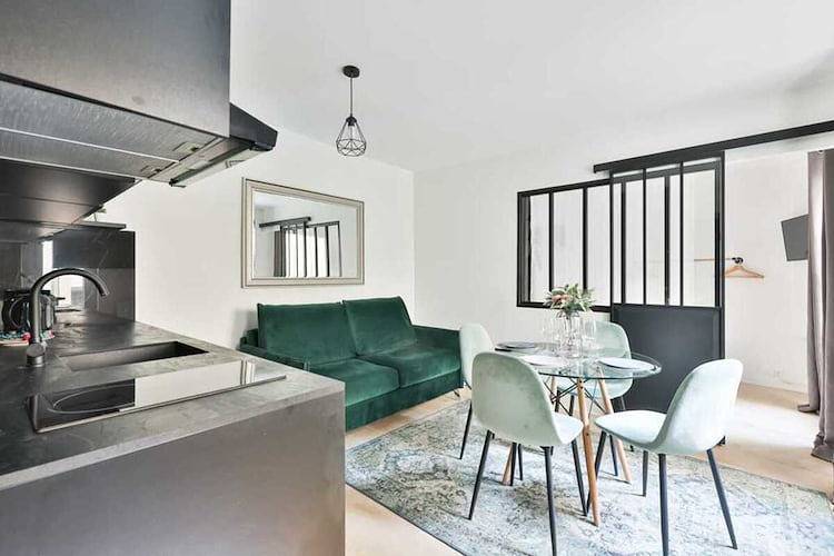 Appartamento intero, Appartement in the heart of Paris ☆ Jardin du Luxembourg ☆ in Parigi, Ile-de-France