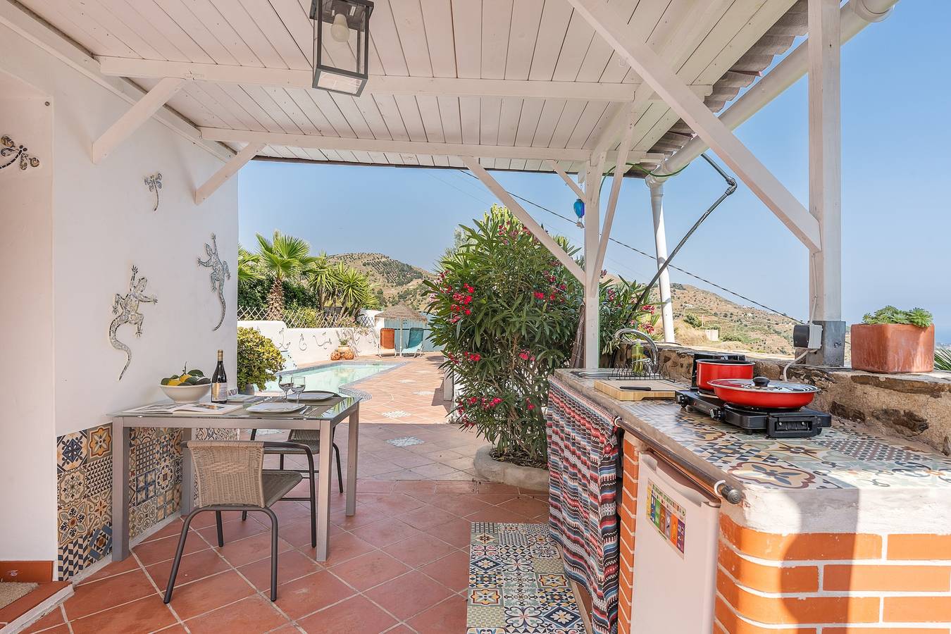 Maison de vacances 'La Alamea' avec vue sur la mer, piscine privée et Wi-Fi in Almuñecar, Costa Granadina