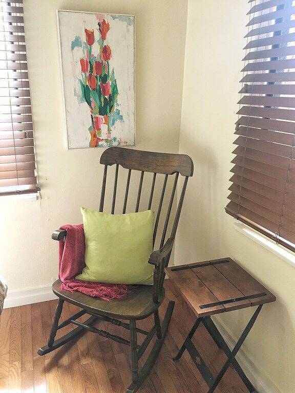 Spanischer Bungalow mit Whirlpool! In der Nähe der Innenstadt und einfachen Zugang zum Weinland in Napa, Napa Valley