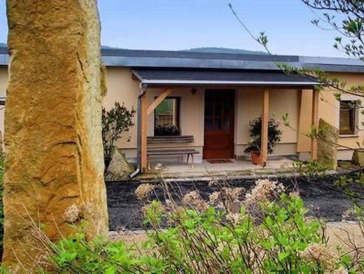 Ferienhaus für 2 Personen, mit Terrasse und Garten sowie Pool in Sebnitz - 2