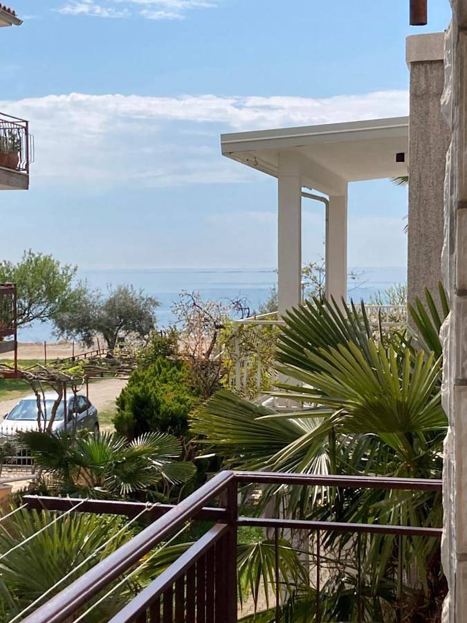Ferienwohnung für 4 Personen, mit Garten und Terrasse in Umag
