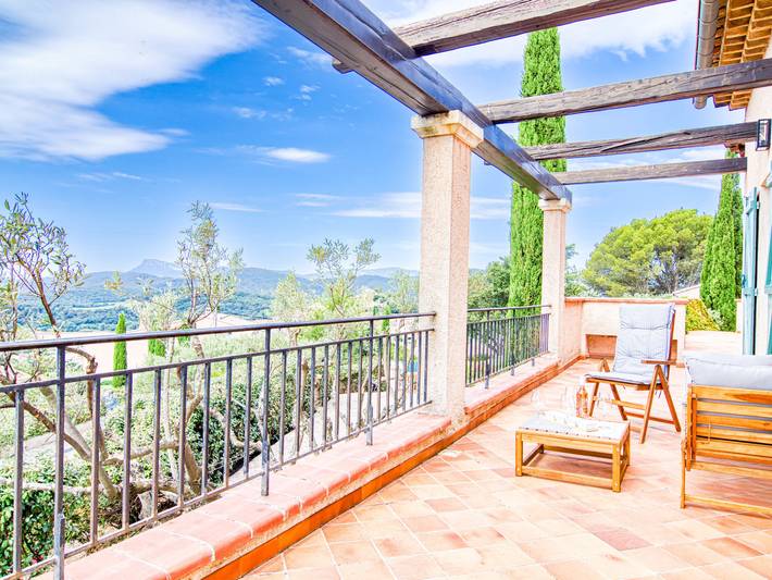 Ferienhaus für 7 Personen, mit Terrasse und Garten an der Côte d'Azur - 2