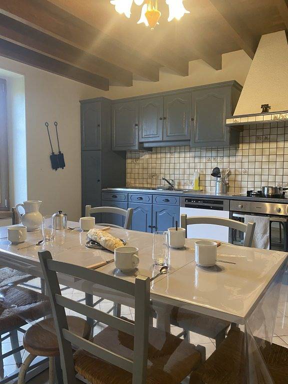 Gîte pour 8 personnes, avec jardin, animaux acceptés dans Saint-Angel (Puy-de-Dôme) - 3