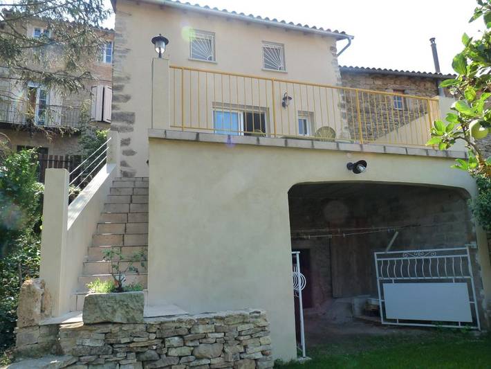 Location de vacances pour 4 personnes, avec terrasse ainsi que jardin et vue, adapté aux familles à Saint-Rome-de-Tarn - 2