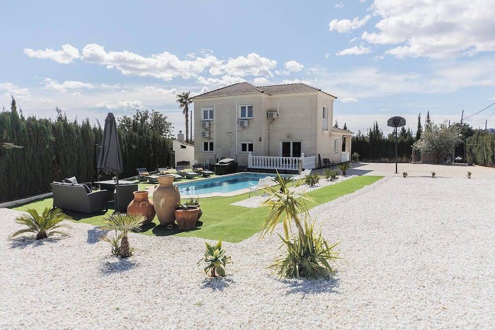 Chalet de lujo a 20 minutos de Valencia in Liria, Provincia de Valencia