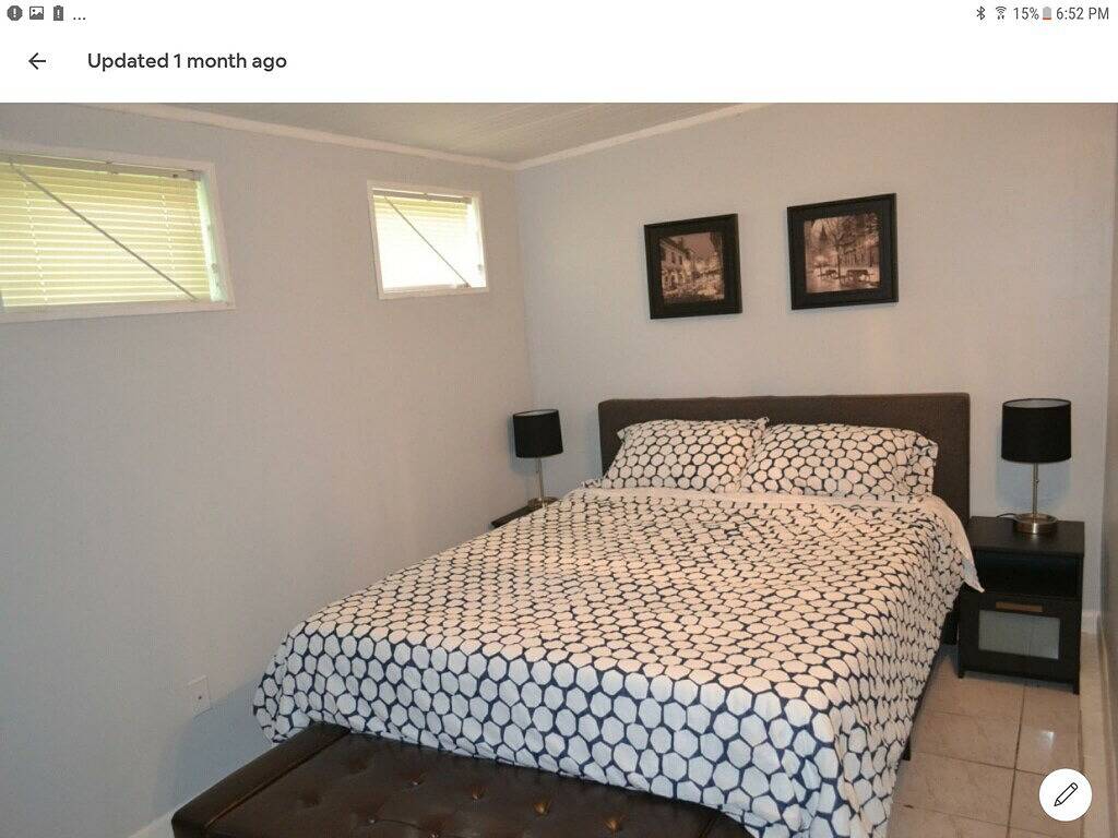 Kleines Gästehaus im spanischen Stil in Havanna, Calle 8 in Miami, Florida