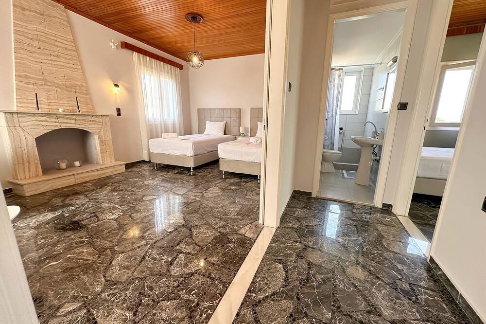 Ganze Wohnung, Magdalini House - Genießen Sie Ihren Urlaub in einem unabhängigen Haus, nicht nur in einem Zimmer in Kynouria