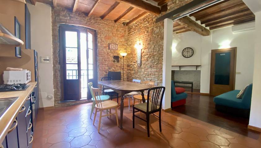 Appartamento vacanze per 6 persone, con Terrazza a Firenze