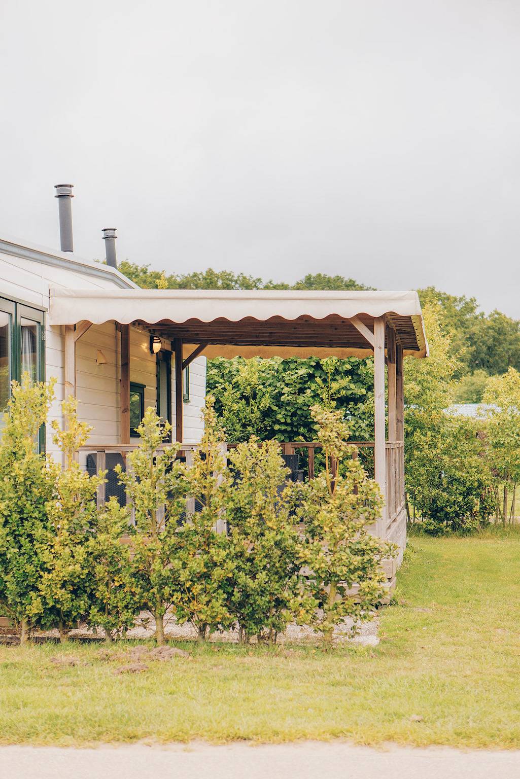 Recreatiepark Duinhoeve — Veranda Chalet | 6 Personen in Nordbrabant