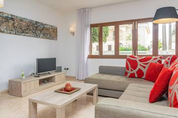 Ferienhaus in Playa de Muro, Muro für 8 