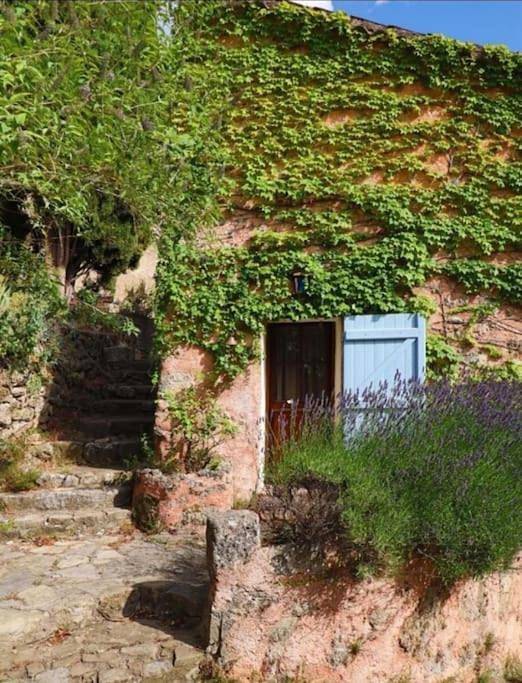Ferienhaus für 2 Personen, mit Whirlpool und Terrasse - 1