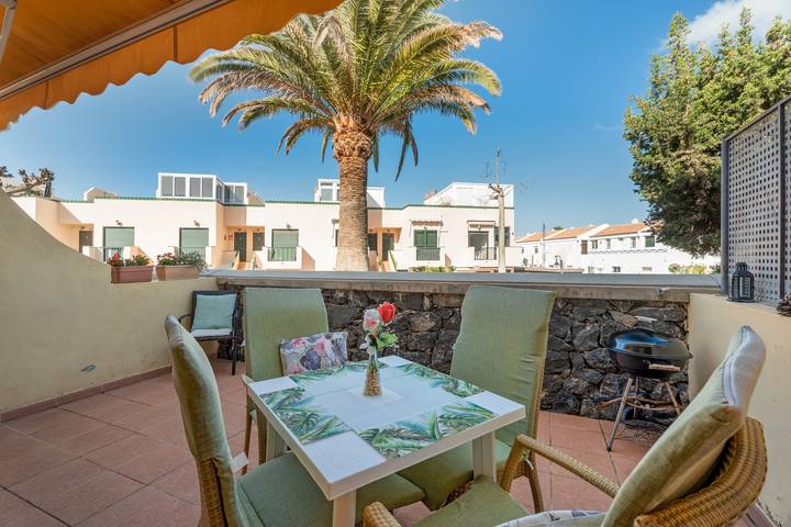 Gîte pour 4 personnes, avec jardin à Costa del Silencio - 2