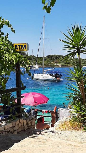 Maison d’hôte pour 6 personnes, avec vue et jardin à Trogir