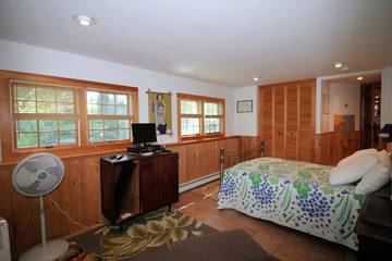 Vacation House for 8 Guests in Wellfleet, Cape Cod, Picture 3