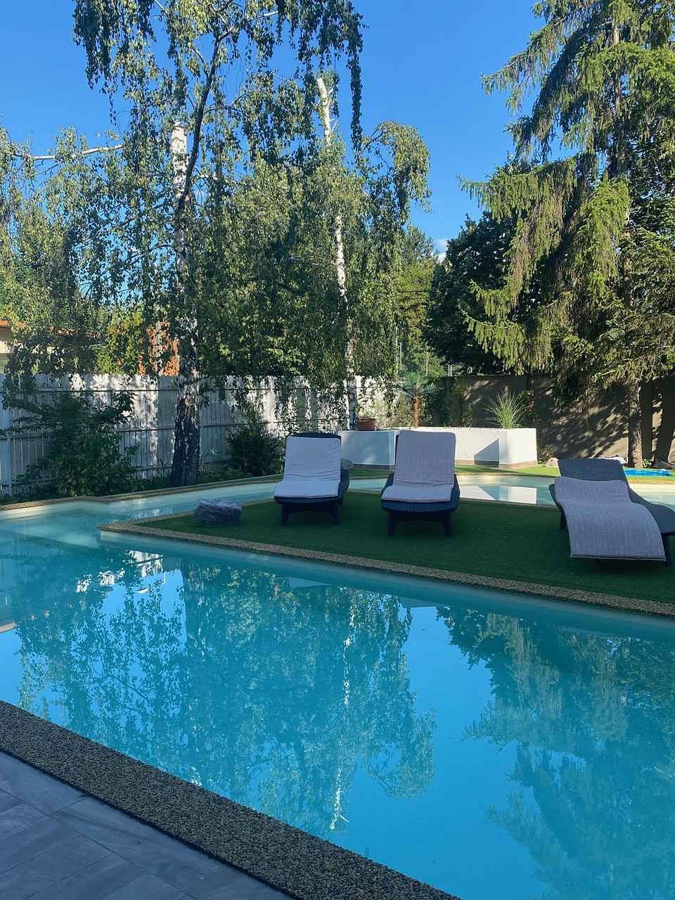 Ganzes Studio, Ferienwohnung mit Pool, Whirlpool und Sauna in der Nähe vom Freistrand in Siofok, Siófok und Umgebung