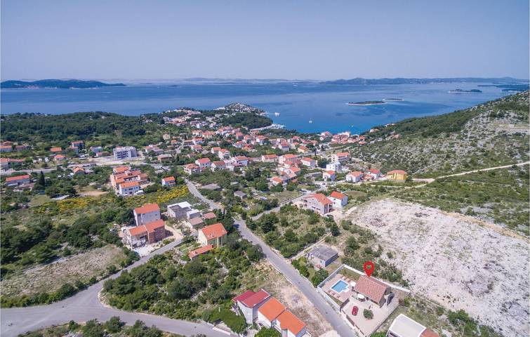 Ferienhaus für 6 Personen, mit Terrasse in Drage - 2