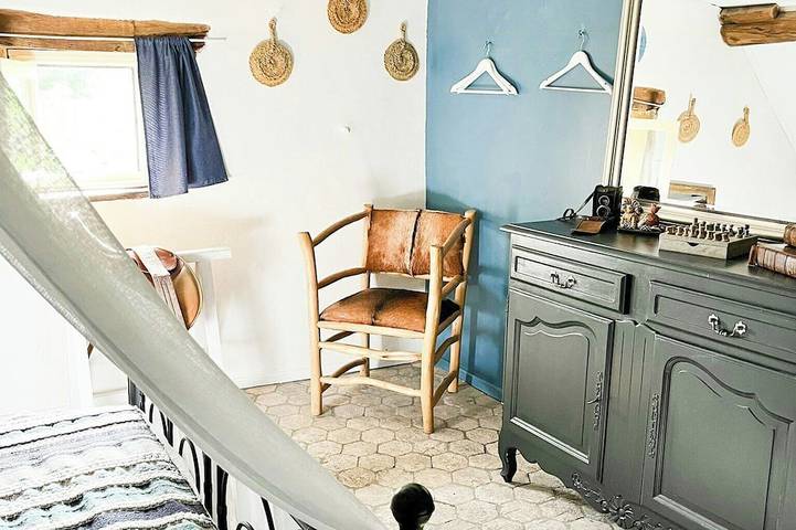 Location de vacances pour 10 personnes, avec jardin et piscine, animaux acceptés dans Lucenay-l'Évêque - 4