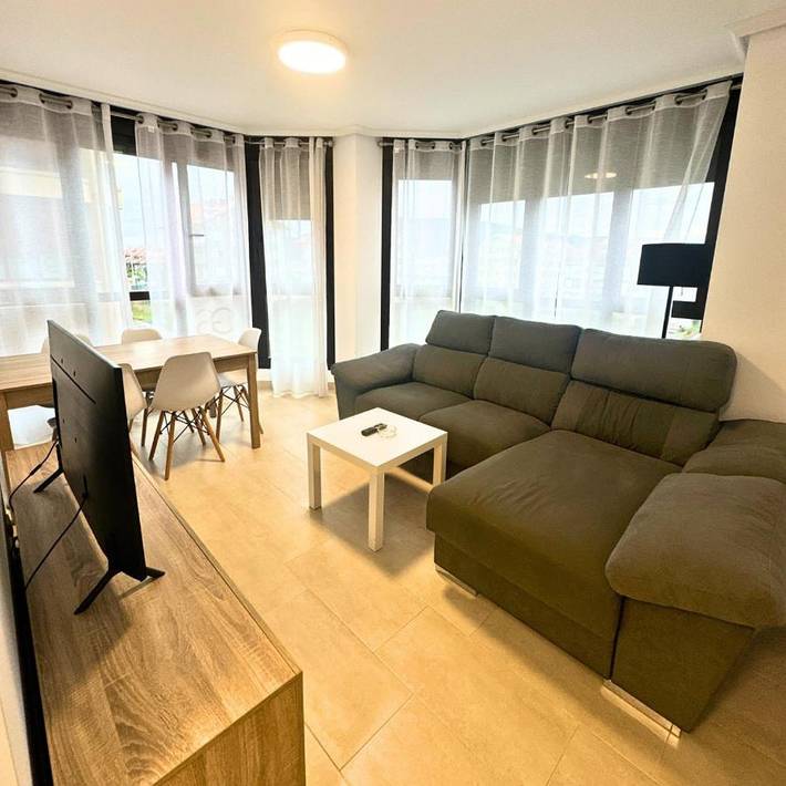 Apartamento para 5 personas, con vistas y balcón en Noja