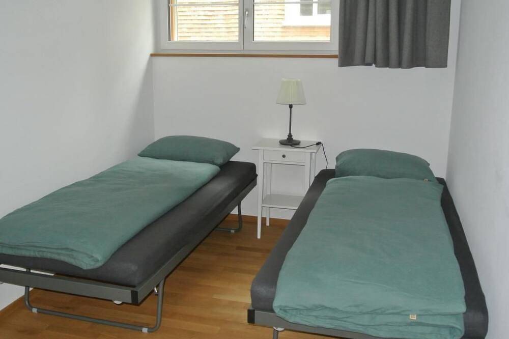 Ganze Wohnung, Blaues Haus in Schwende, Zürich Voralpen