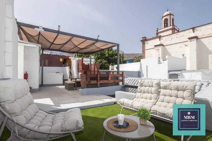 Hostal para 6 personas, con terraza - 1