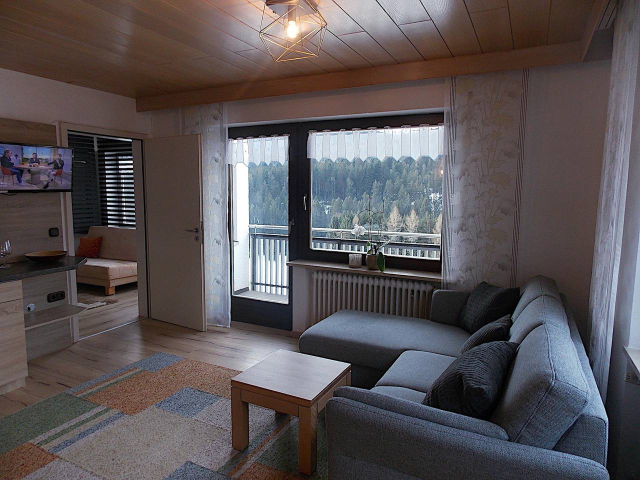 Ferienwohnungen "Dimpfl-Stadl" - Fewo. Schwarzeck 40 qm mit Terrasse für 2 Personen in Lohberg, Ostbayern
