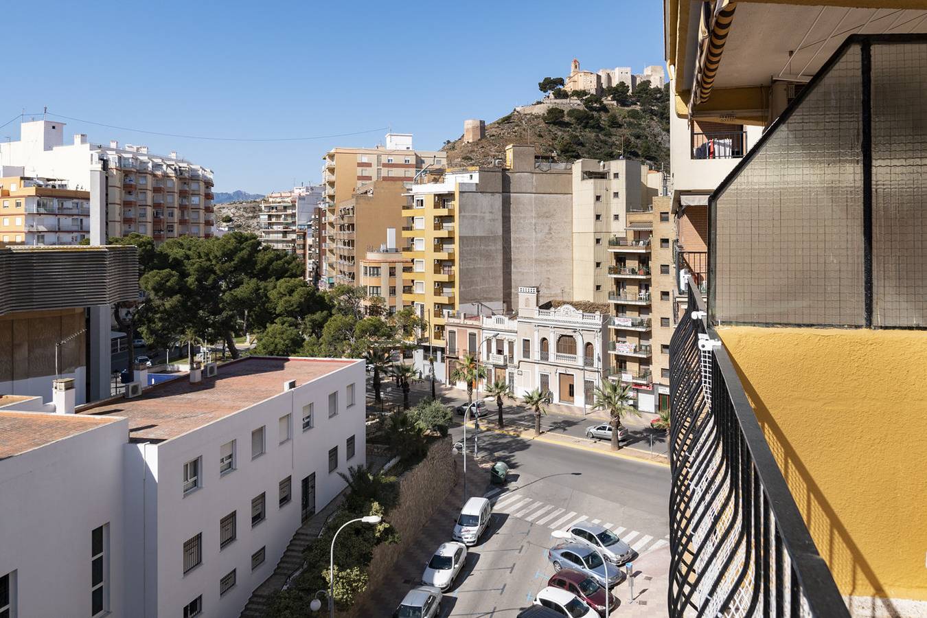 Entire apartment, Holiday apartment for 4 people with terrace in Cullera, Costa de Valencia