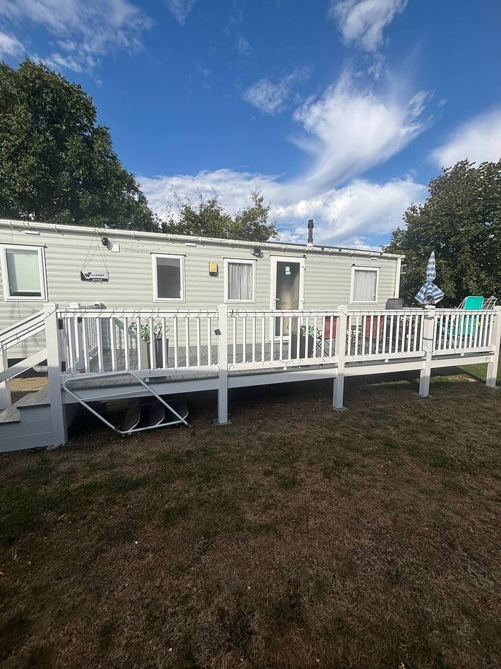 Bungalow for 10 people, with garden in Essex
