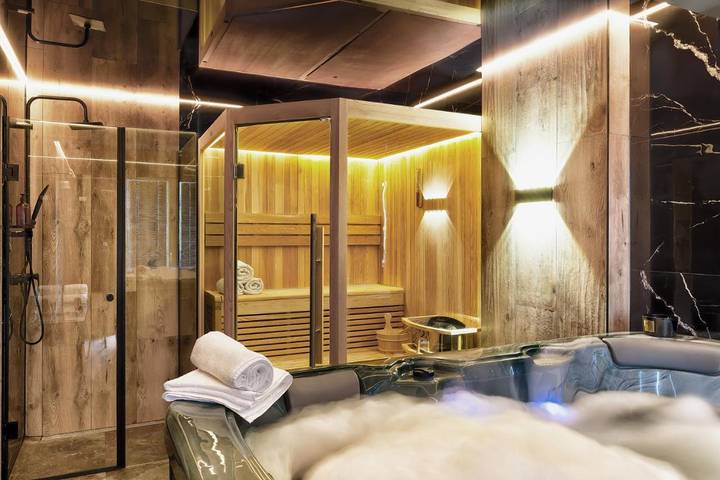 Apartament wakacyjny dla 2 osób, z Taras i Jacuzzi oraz Ogród i Sauna w Łeba