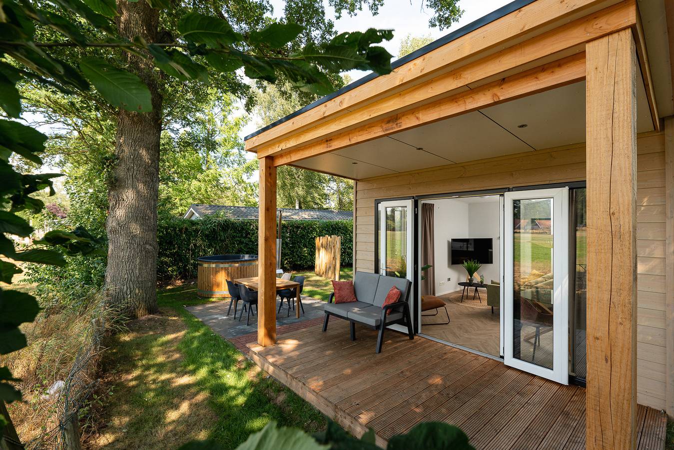 Vakantiepark Mölke — Nature lodge met sauna, hottub en ligbad | 2 pers. in Sallandse Heuvelrug