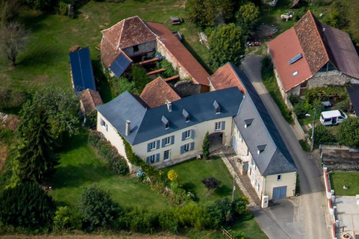 Domaine de la Castagnère in Castetnau-Camblong, Béarn