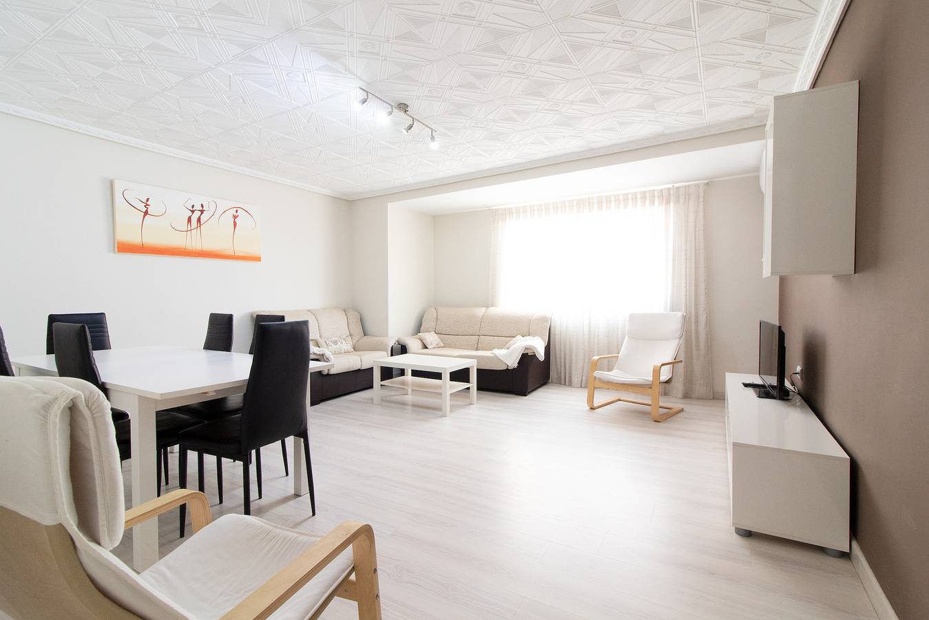 Apartamento entero, Global Vacacional: Apartamento de 4 habitaciones a 100 m de la playa in Puerto de Sagunto, Sagunto