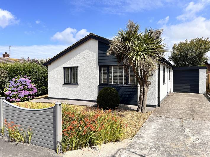 Holiday rental for 5 people, with Terrace and Garden in Rhoscolyn