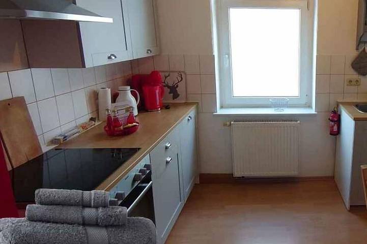 Ferienwohnung für 8 Personen, mit Terrasse und Garten - 1