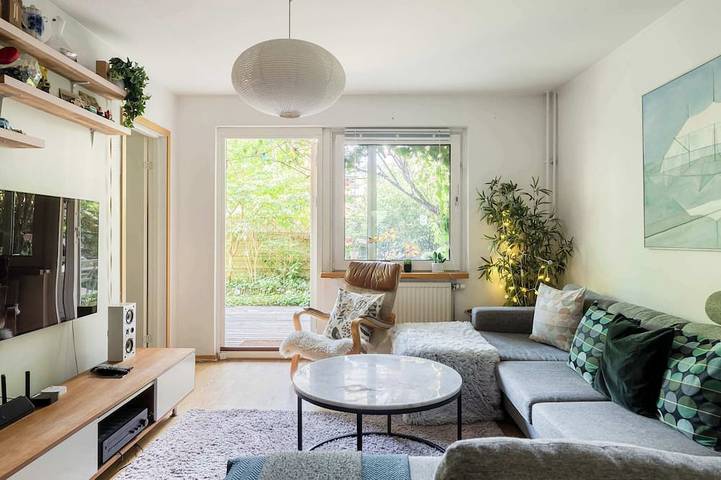 Ferienwohnung für 6 Personen, mit Balkon und Garten in Stockholm