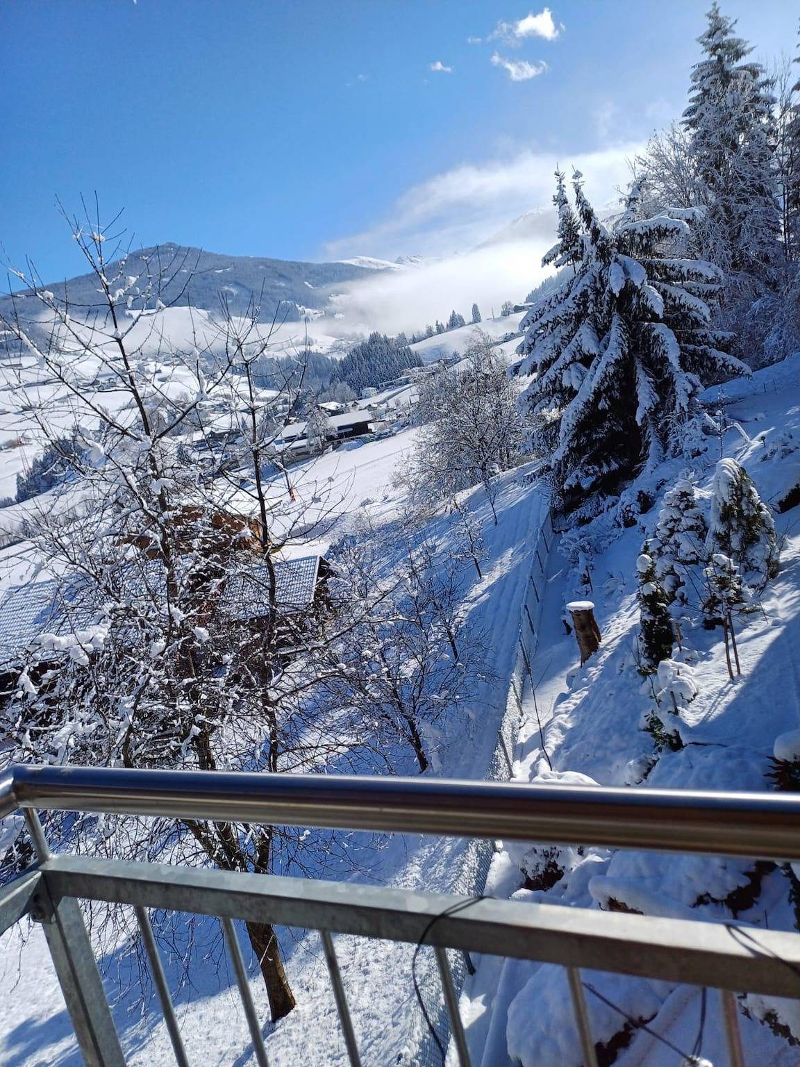 Ganze Ferienwohnung, Apartment Sternenhöhle in Tuxer Alpen, Kolsassberg