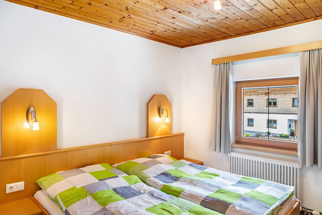 Room '7' with Mountain View, Shared Terrace and Wi-Fi in Hopfgarten im Brixental, Kaiser mountains