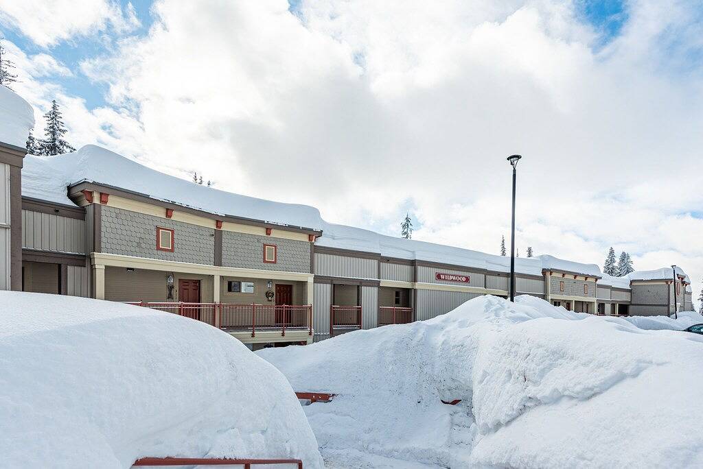 Ganze Wohnung, Amazing 2 Bedroom and 1 Bath Condo with Ski in/out Close to Silver Queen! in Silver Star