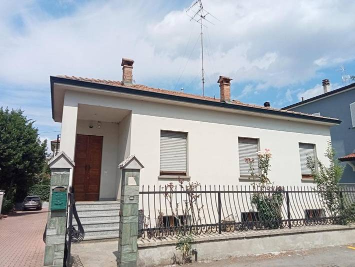 Gîte pour 6 personnes, avec jardin à Fiorenzuola d'Arda
