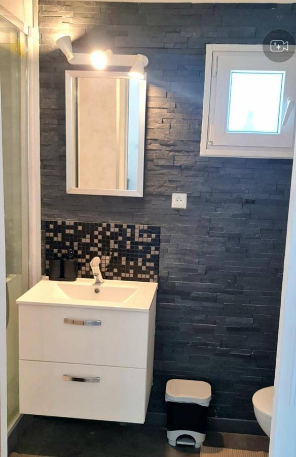 Location de vacances pour 4 personnes, avec Jacuzzi et Terrasse à Audenge - 2