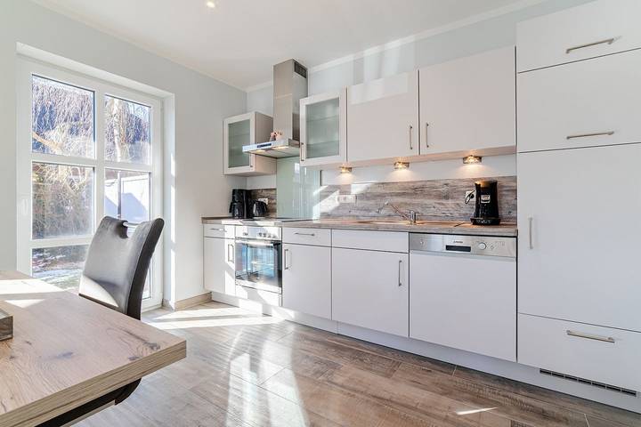 Ferienwohnung für 2 Personen, mit Terrasse in Greetsiel - 2