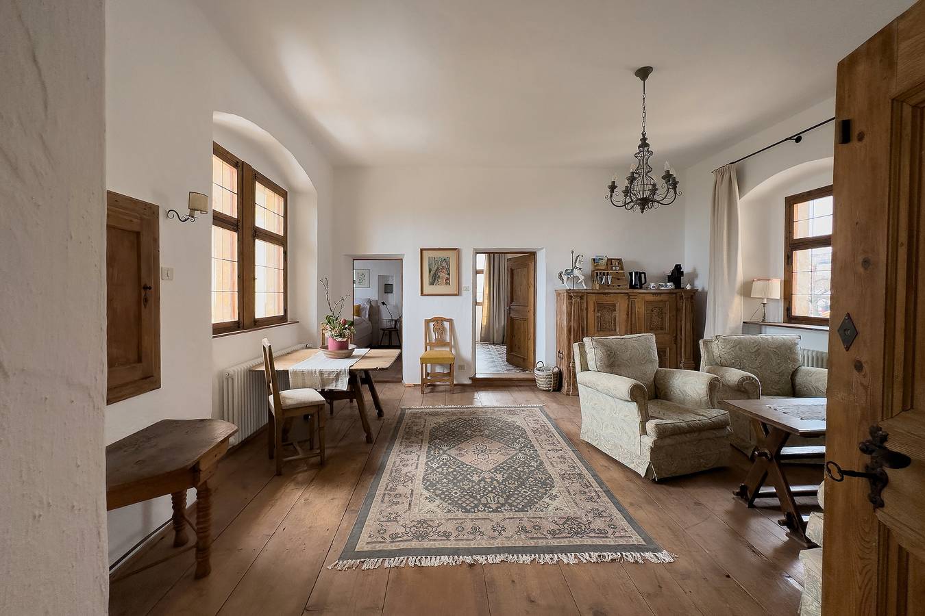 Room 'Zinnenberg Suite 5' with Mountain View, Shared Terrace and Wi-Fi in Monte (Appiano), Appiano