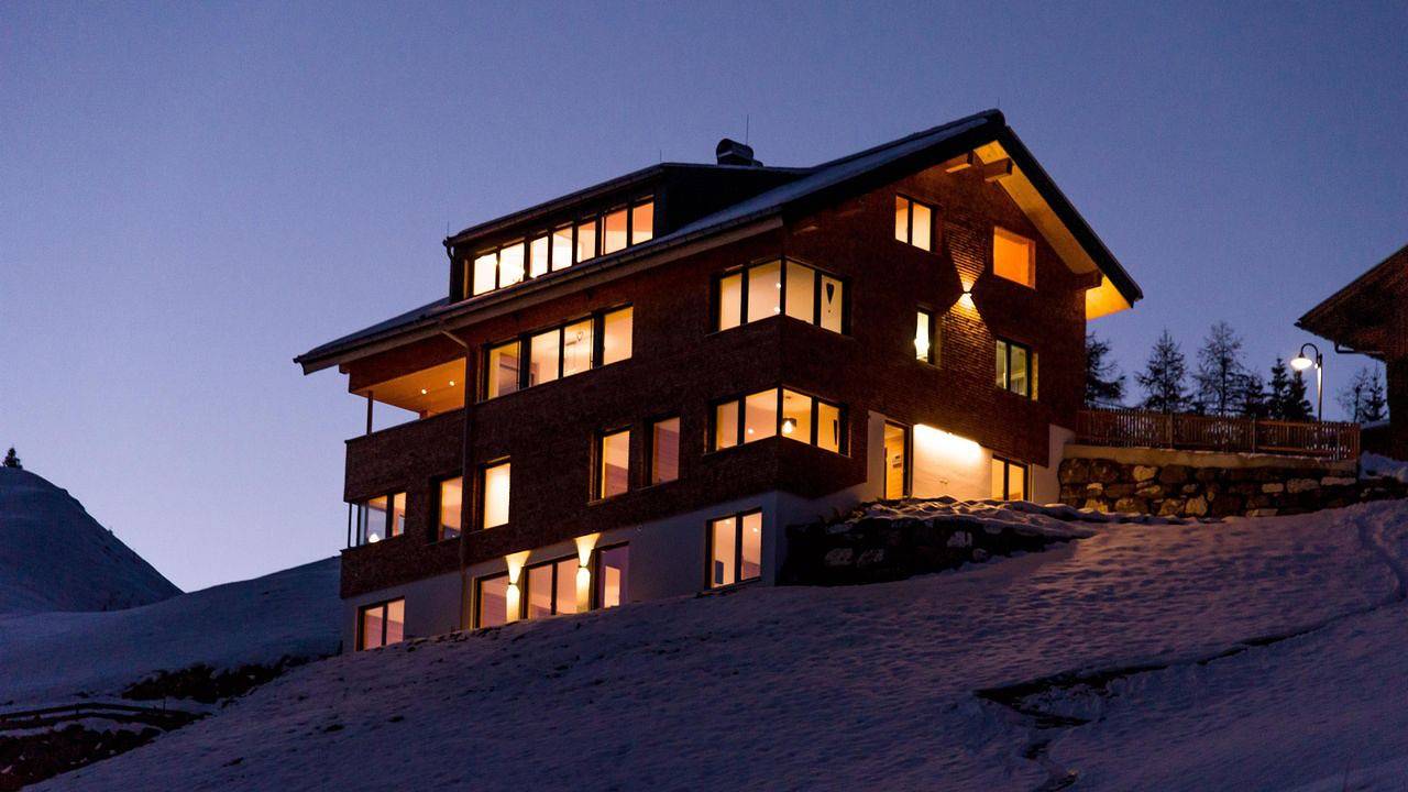 Geheel vakantieappartement, Vakantieappartement voor 6 personen met terras in Warth, Bregenzerwoud