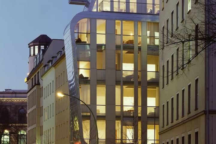 Hotel für 3 Personen, mit Garten in Berliner Mauer
