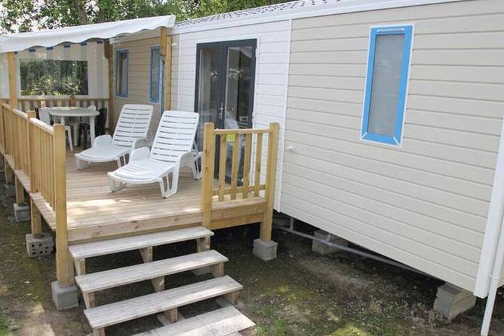 Mobil home pour 6 personnes à La Chaize-Giraud