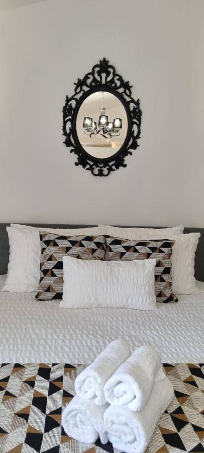 Location de vacances pour 2 personnes, avec jacuzzi et jardin ainsi que piscine et terrasse à Gauriaguet - 2