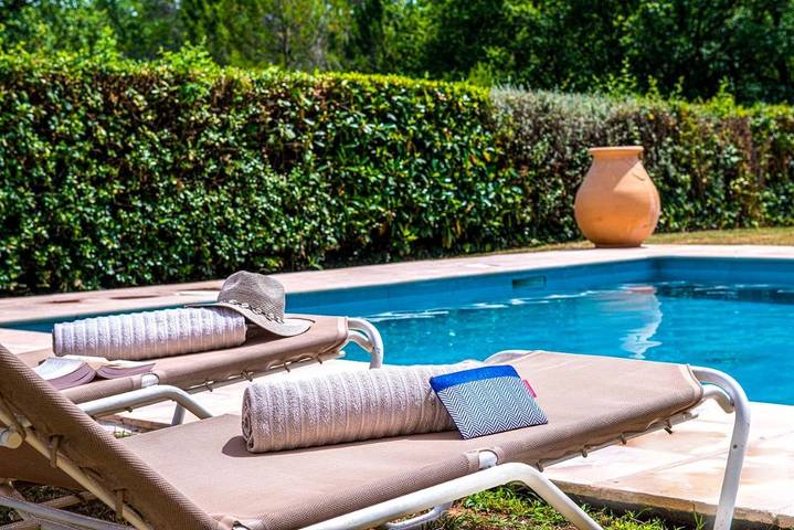 Gîte pour 2 personnes, avec jardin ainsi que piscine et vue à Figanières - 3
