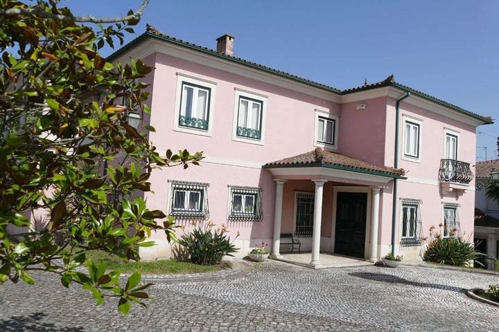 Maison d’hôte pour 2 personnes, avec vue ainsi que balcon et jardin à Leiria
