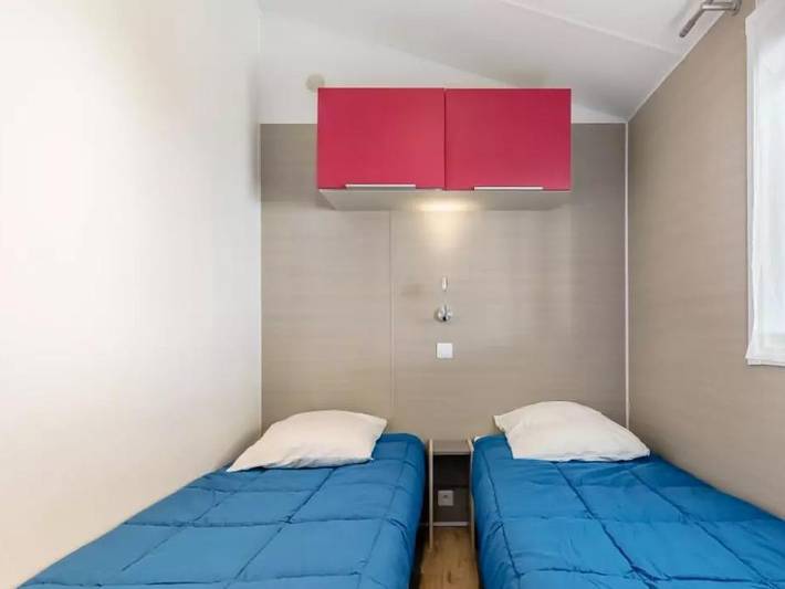 Camping le Bois Joli - Mobilhome 6 personnes - Cosy 4 Pièces 6 Personnes in Bois-de-Céné, Vendée