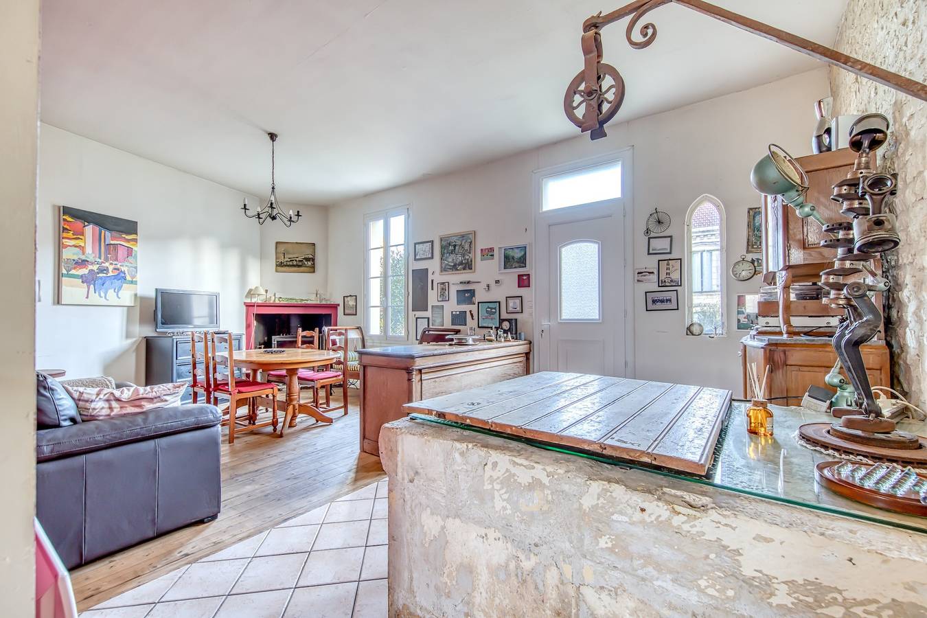 Maison de vacances 'Maison De Famille' avec terrasse privée et jardin privé in Mortagne-sur-Gironde, Région de Saintes